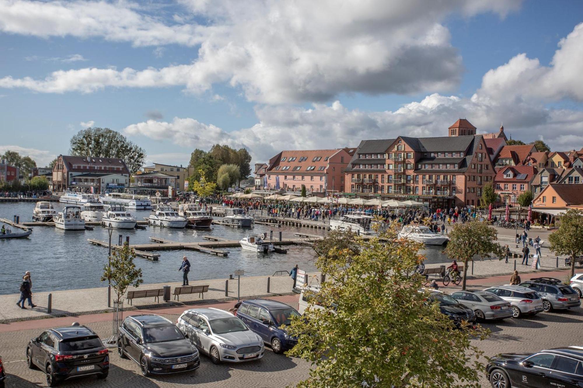 Stadtquartier Im Stadtzentrum Malchow  Bagian luar foto